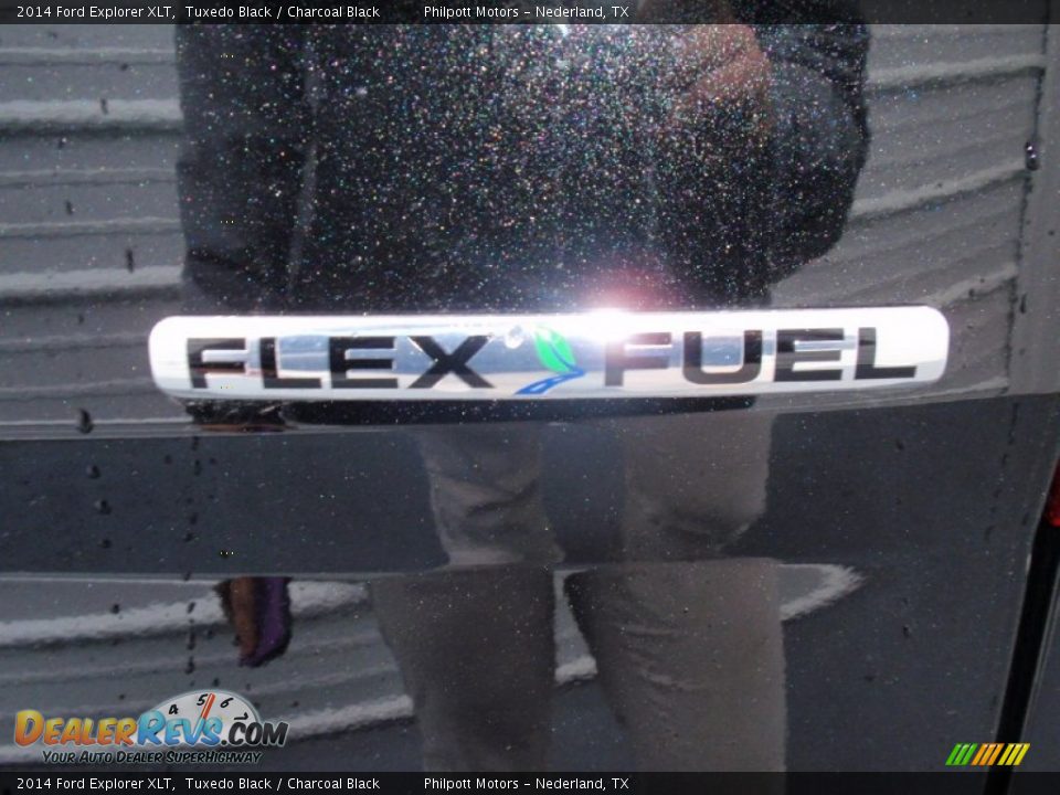 2014 Ford Explorer XLT Tuxedo Black / Charcoal Black Photo #15