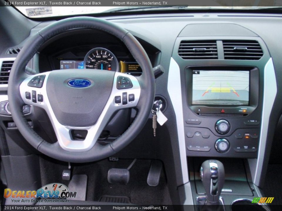 2014 Ford Explorer XLT Tuxedo Black / Charcoal Black Photo #33
