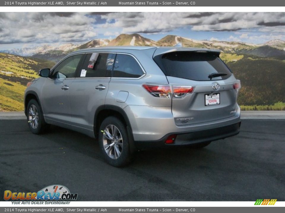 2014 Toyota Highlander XLE AWD Silver Sky Metallic / Ash Photo #3
