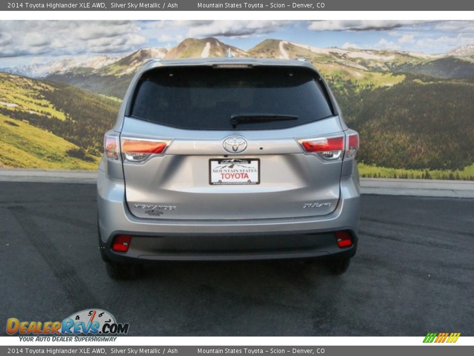 2014 Toyota Highlander XLE AWD Silver Sky Metallic / Ash Photo #4