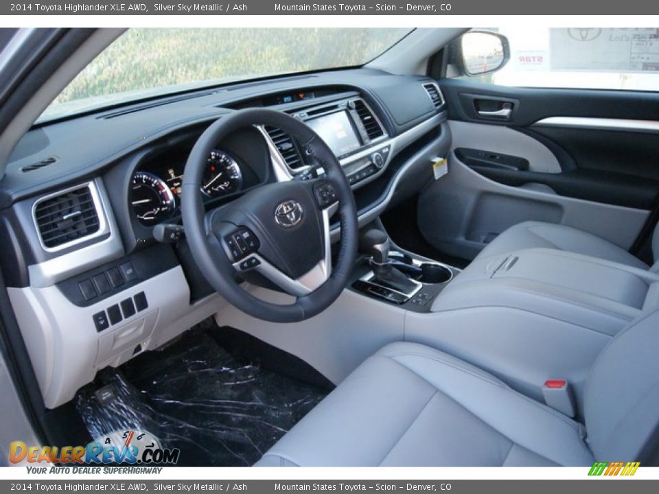 2014 Toyota Highlander XLE AWD Silver Sky Metallic / Ash Photo #5