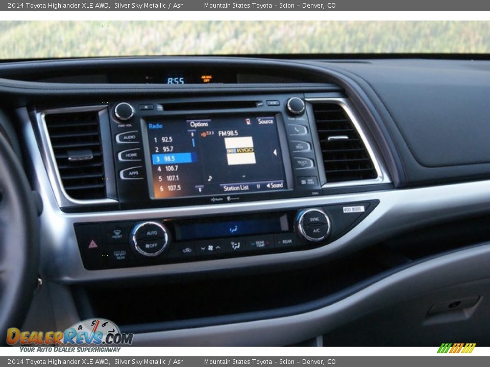 2014 Toyota Highlander XLE AWD Silver Sky Metallic / Ash Photo #6