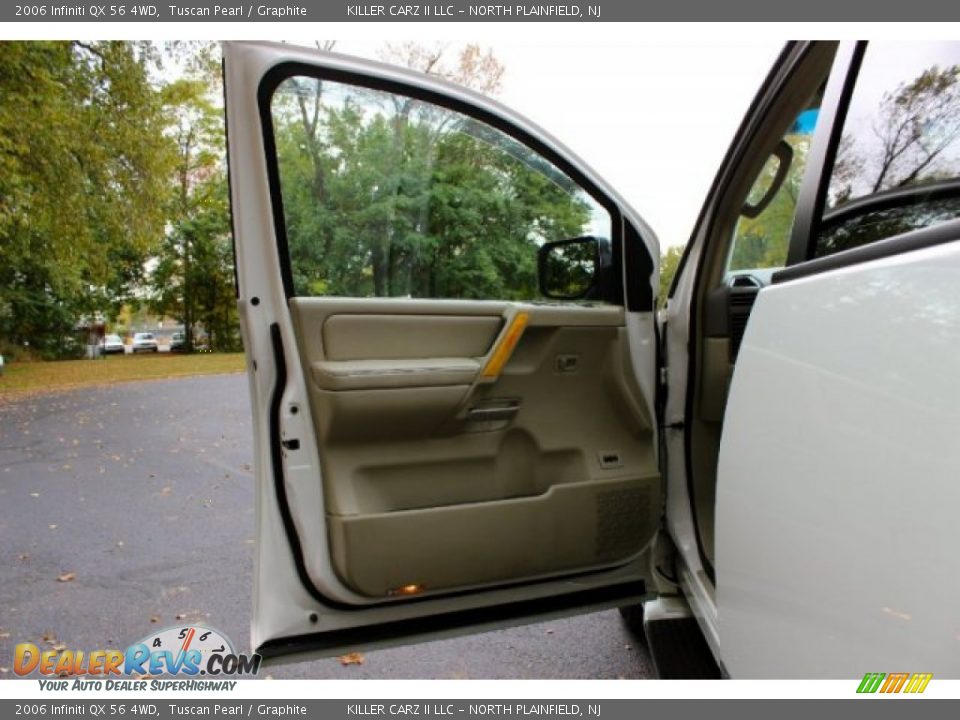 2006 Infiniti QX 56 4WD Tuscan Pearl / Graphite Photo #11
