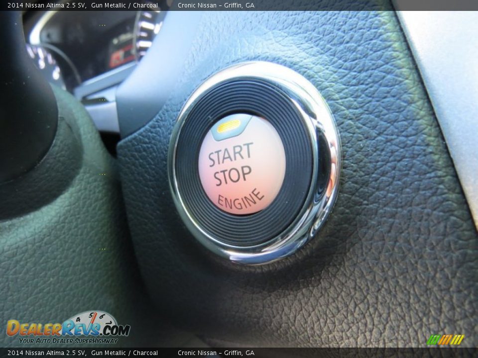 2014 Nissan Altima 2.5 SV Gun Metallic / Charcoal Photo #16