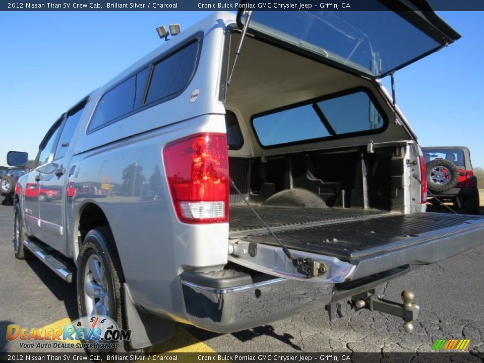 2012 Nissan Titan SV Crew Cab Brilliant Silver / Charcoal Photo #15