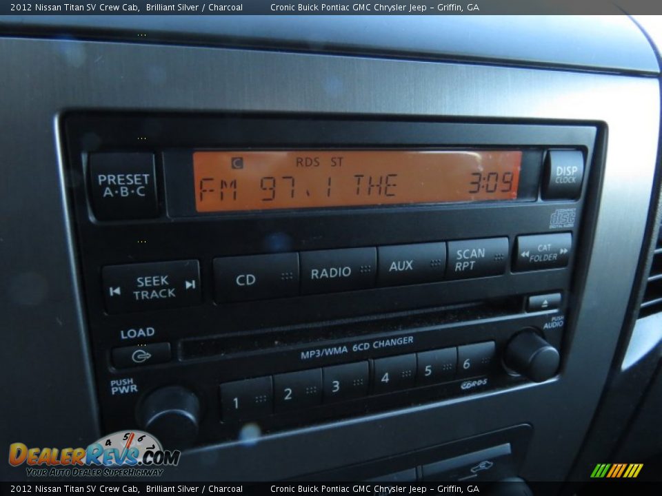 2012 Nissan Titan SV Crew Cab Brilliant Silver / Charcoal Photo #24