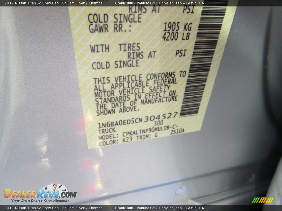 2012 Nissan Titan SV Crew Cab Brilliant Silver / Charcoal Photo #25