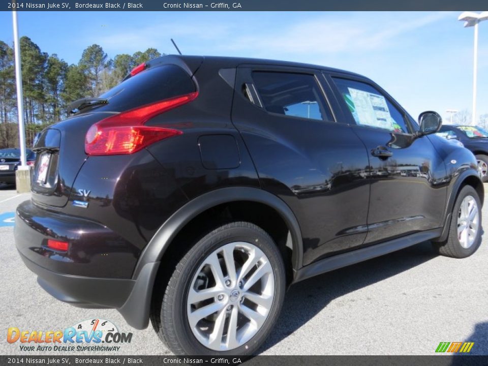 2014 Nissan Juke SV Bordeaux Black / Black Photo #5