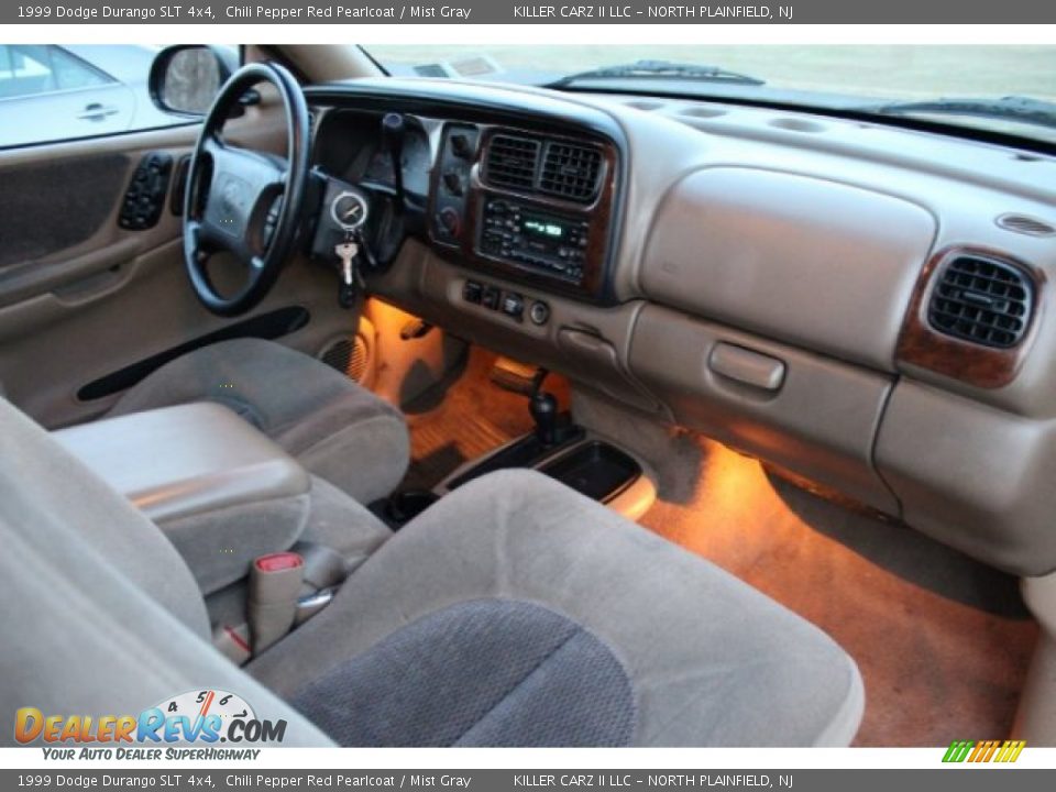 1999 Dodge Durango SLT 4x4 Chili Pepper Red Pearlcoat / Mist Gray Photo #24