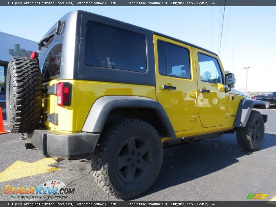 2011 Jeep Wrangler Unlimited Sport 4x4 Detonator Yellow / Black Photo #7