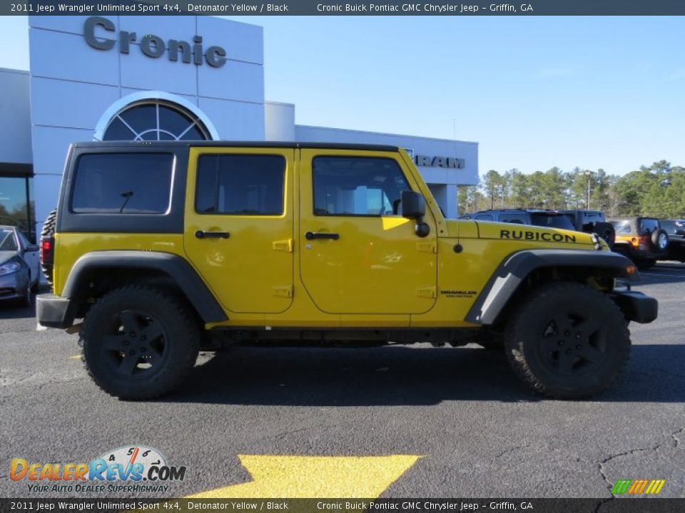 2011 Jeep Wrangler Unlimited Sport 4x4 Detonator Yellow / Black Photo #8