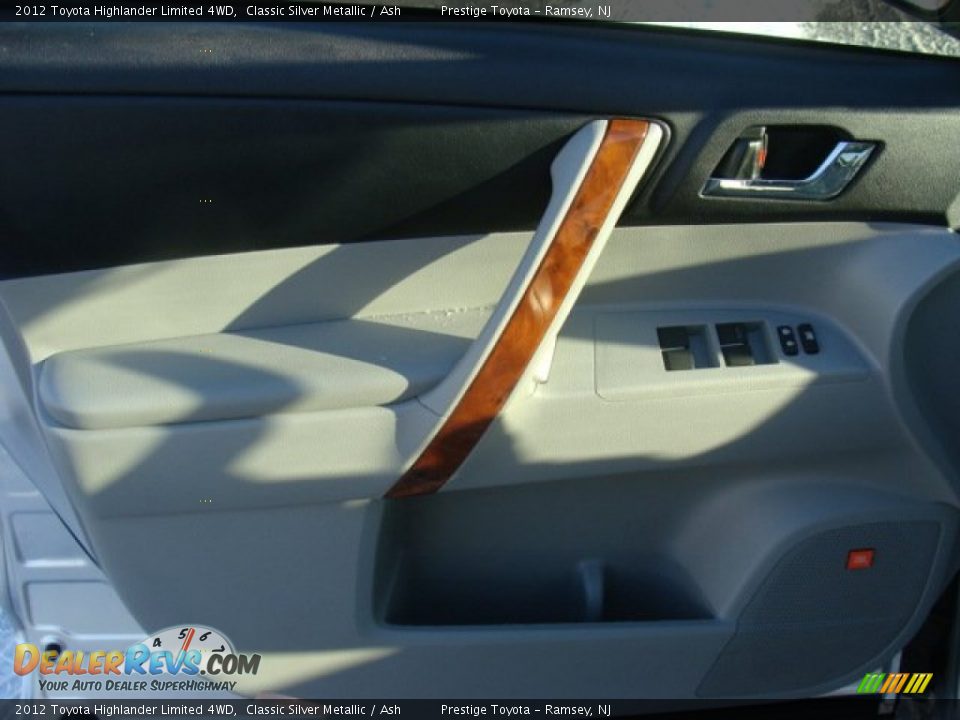 2012 Toyota Highlander Limited 4WD Classic Silver Metallic / Ash Photo #6