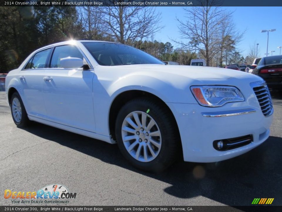2014 Chrysler 300 Bright White / Black/Light Frost Beige Photo #4