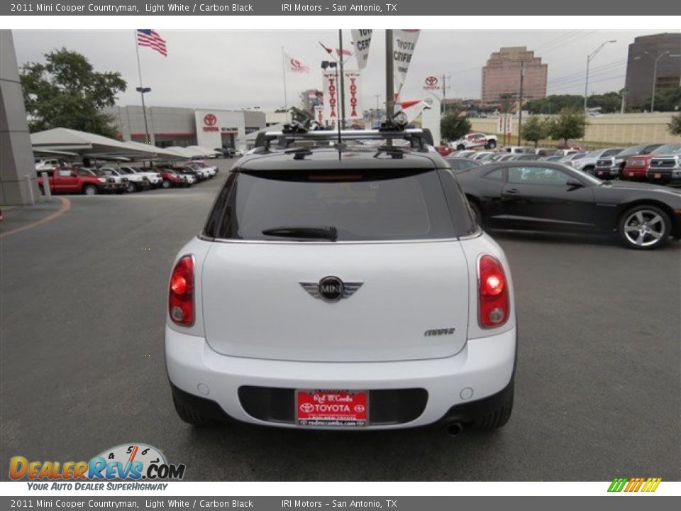 2011 Mini Cooper Countryman Light White / Carbon Black Photo #6