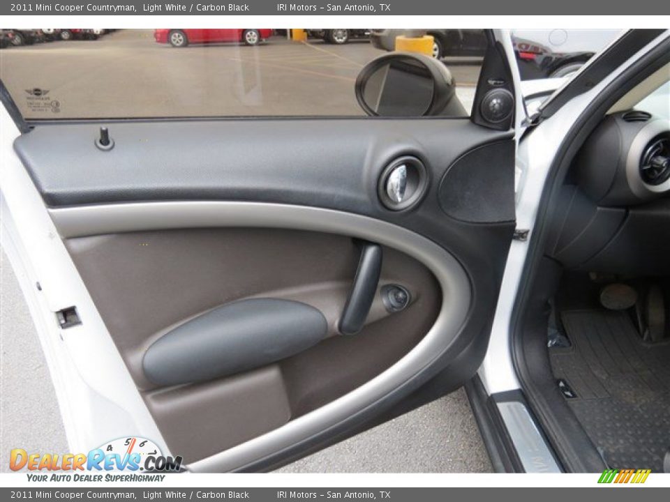 2011 Mini Cooper Countryman Light White / Carbon Black Photo #10