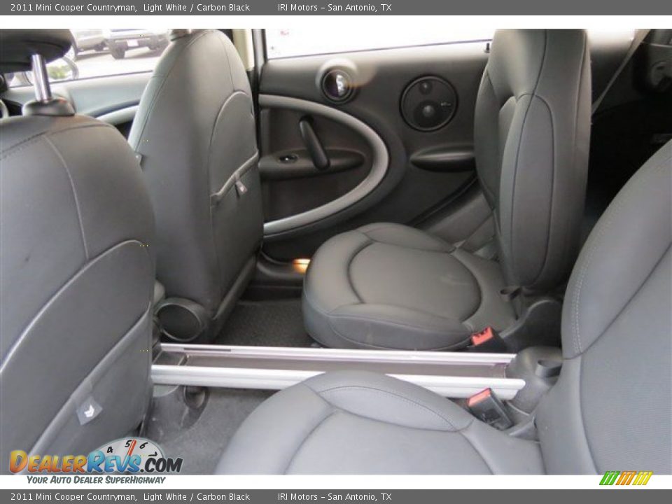 2011 Mini Cooper Countryman Light White / Carbon Black Photo #12