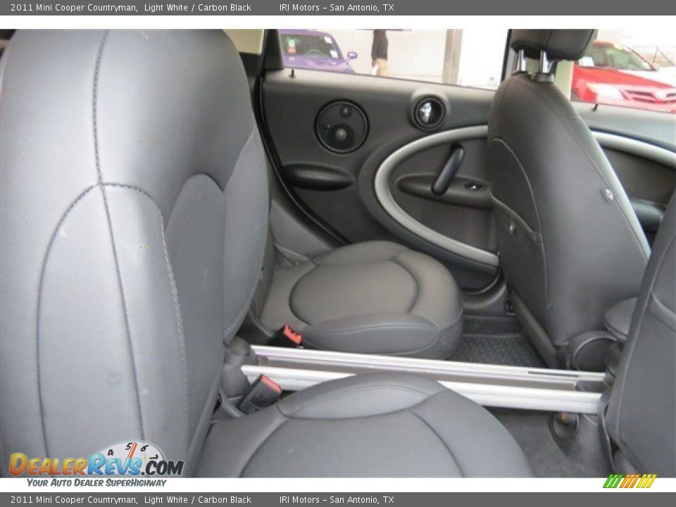 2011 Mini Cooper Countryman Light White / Carbon Black Photo #14