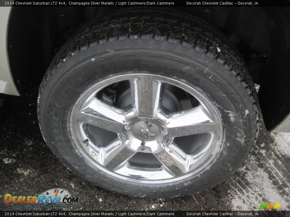 2014 Chevrolet Suburban LTZ 4x4 Champagne Silver Metallic / Light Cashmere/Dark Cashmere Photo #4