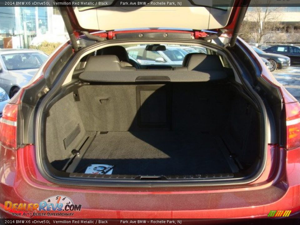 2014 BMW X6 xDrive50i Trunk Photo #23