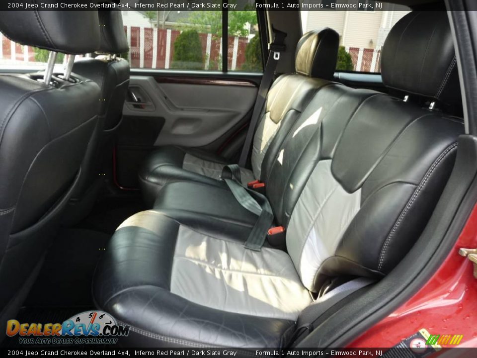 2004 Jeep Grand Cherokee Overland 4x4 Inferno Red Pearl / Dark Slate Gray Photo #7