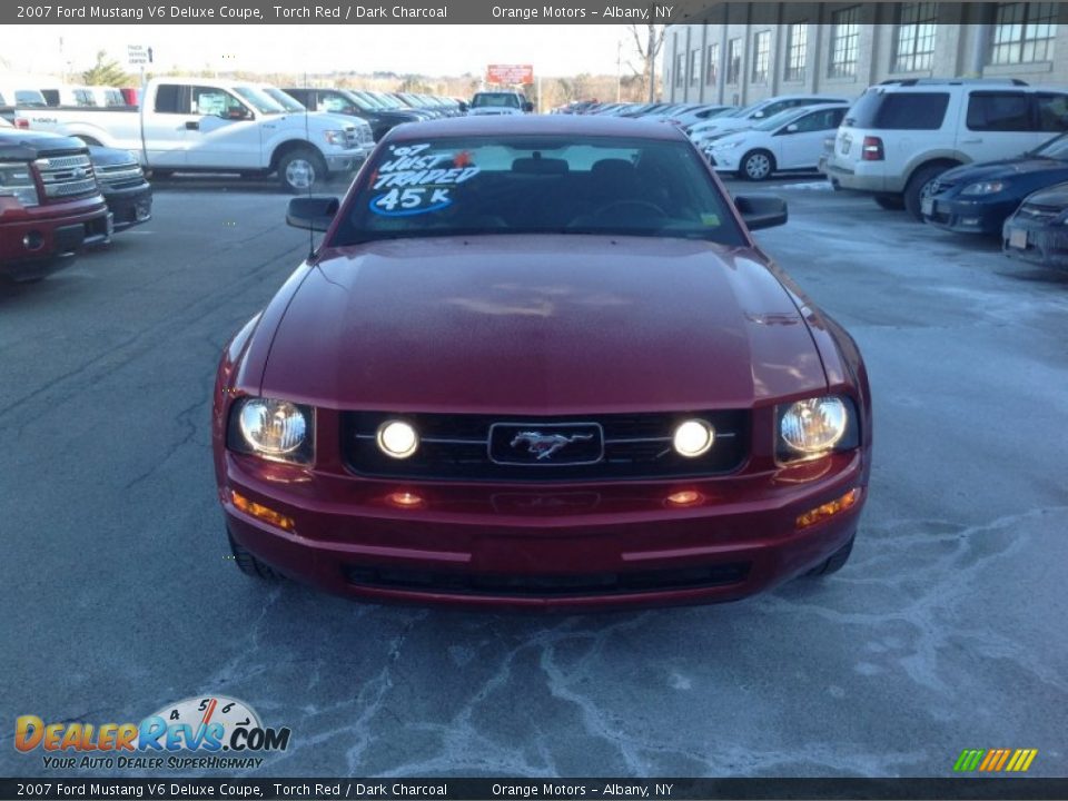 2007 Ford Mustang V6 Deluxe Coupe Torch Red / Dark Charcoal Photo #2