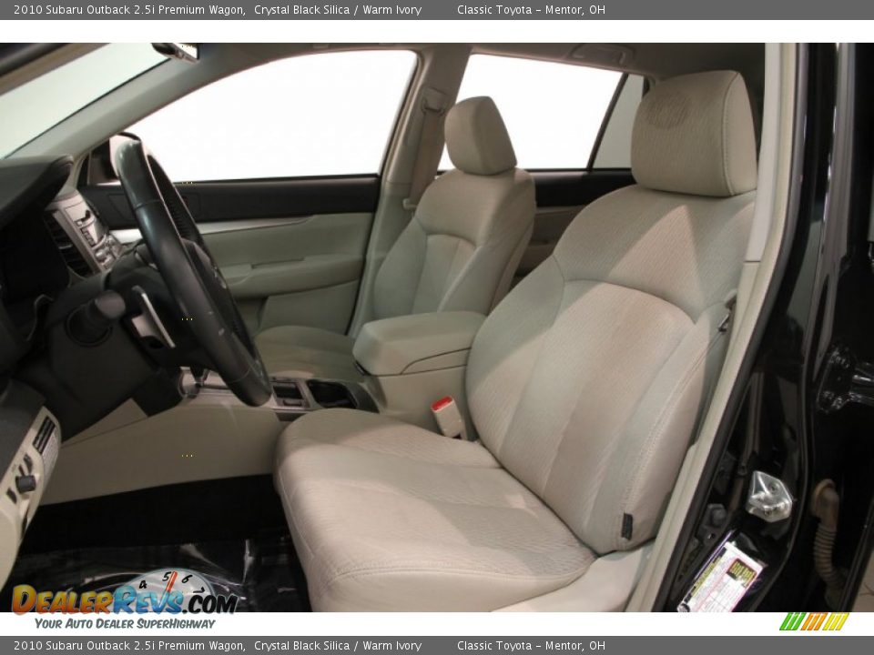 2010 Subaru Outback 2.5i Premium Wagon Crystal Black Silica / Warm Ivory Photo #7