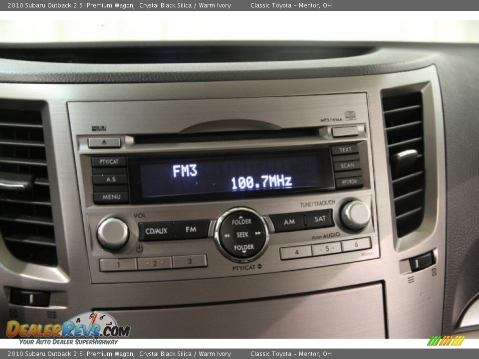 2010 Subaru Outback 2.5i Premium Wagon Crystal Black Silica / Warm Ivory Photo #15