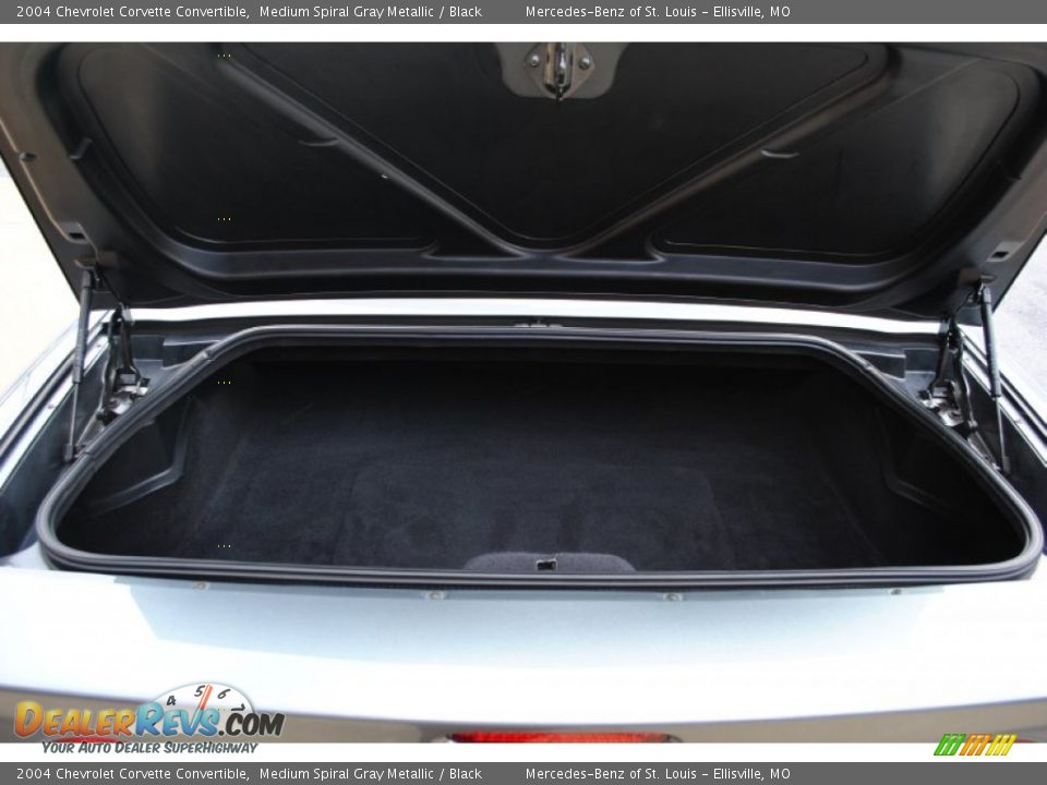2004 Chevrolet Corvette Convertible Medium Spiral Gray Metallic / Black Photo #10