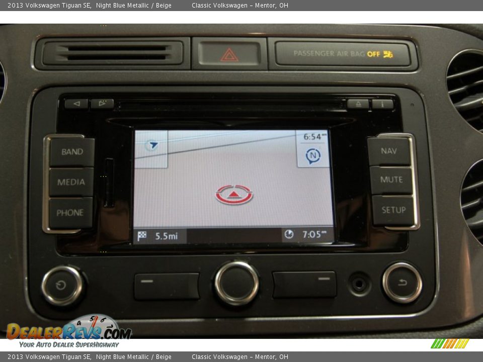 2013 Volkswagen Tiguan SE Night Blue Metallic / Beige Photo #19