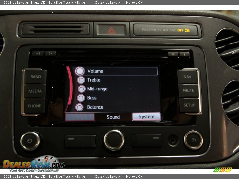 2013 Volkswagen Tiguan SE Night Blue Metallic / Beige Photo #22