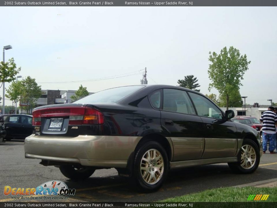 2002 Subaru Outback Limited Sedan Black Granite Pearl / Black Photo #9