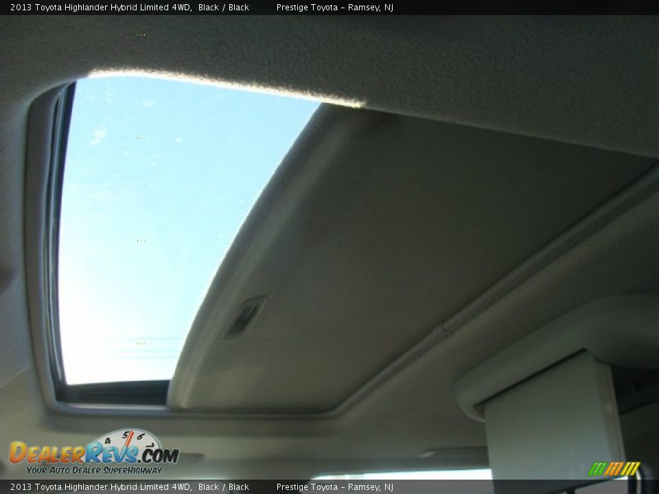 2013 Toyota Highlander Hybrid Limited 4WD Black / Black Photo #8