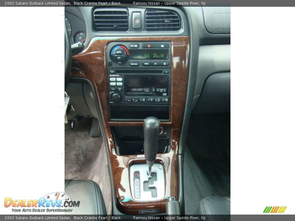 2002 Subaru Outback Limited Sedan Black Granite Pearl / Black Photo #22