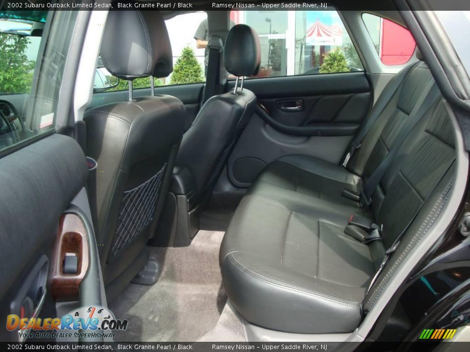 2002 Subaru Outback Limited Sedan Black Granite Pearl / Black Photo #24