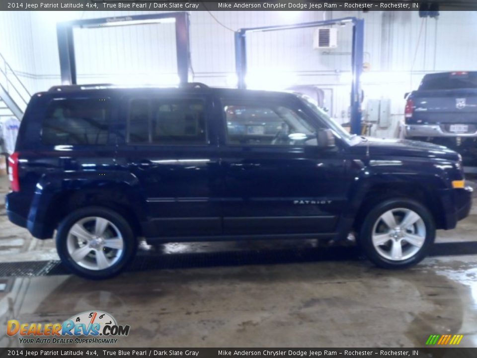2014 Jeep Patriot Latitude 4x4 True Blue Pearl / Dark Slate Gray Photo #2