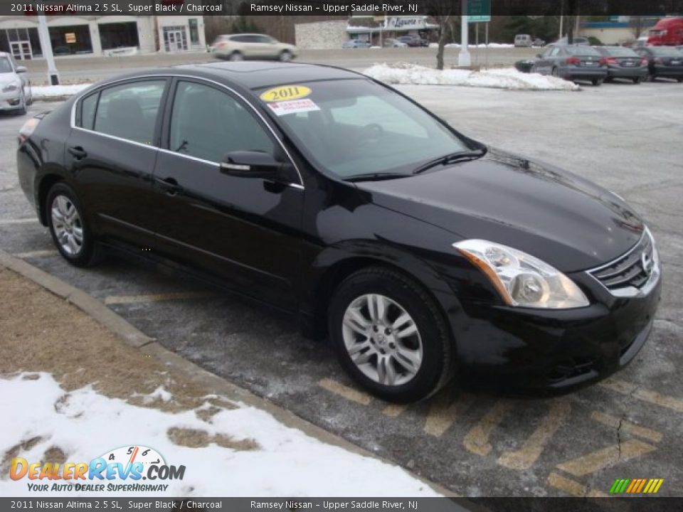 2011 Nissan Altima 2.5 SL Super Black / Charcoal Photo #3