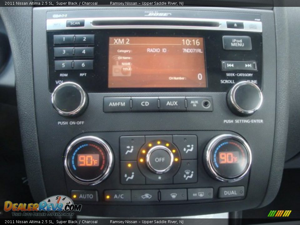 2011 Nissan Altima 2.5 SL Super Black / Charcoal Photo #20