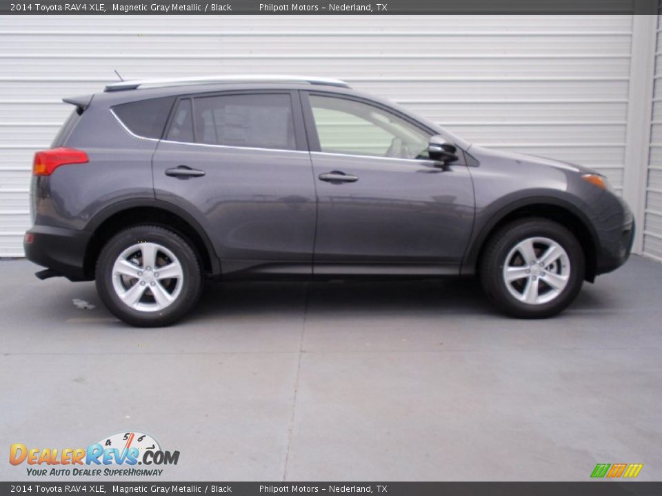 2014 Toyota RAV4 XLE Magnetic Gray Metallic / Black Photo #3