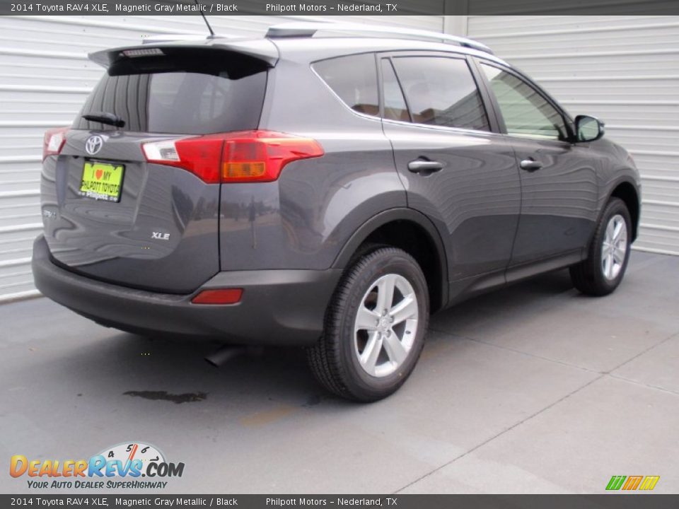 2014 Toyota RAV4 XLE Magnetic Gray Metallic / Black Photo #4