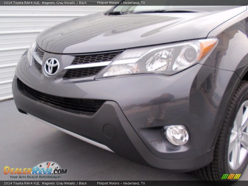 2014 Toyota RAV4 XLE Magnetic Gray Metallic / Black Photo #11
