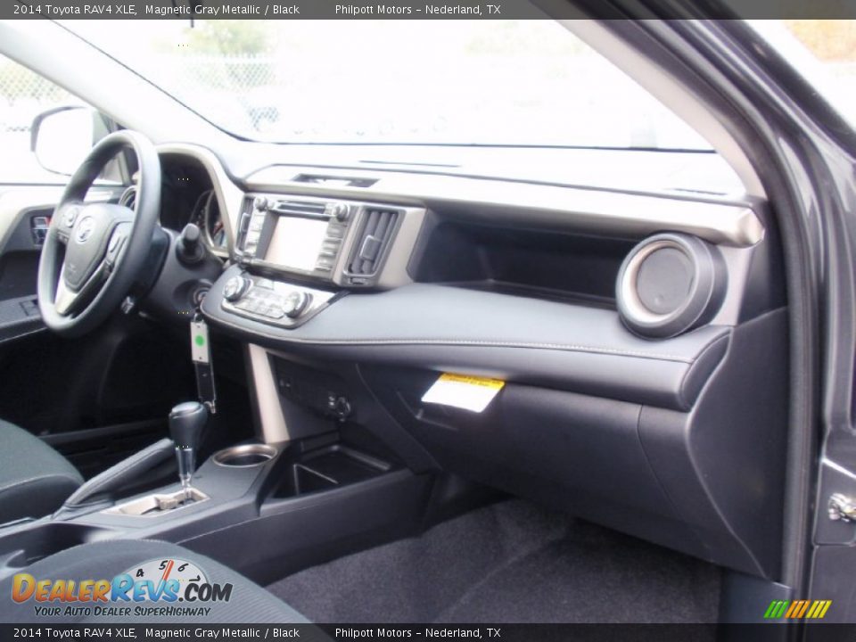 2014 Toyota RAV4 XLE Magnetic Gray Metallic / Black Photo #18