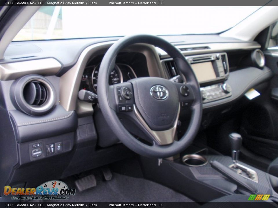 2014 Toyota RAV4 XLE Magnetic Gray Metallic / Black Photo #26