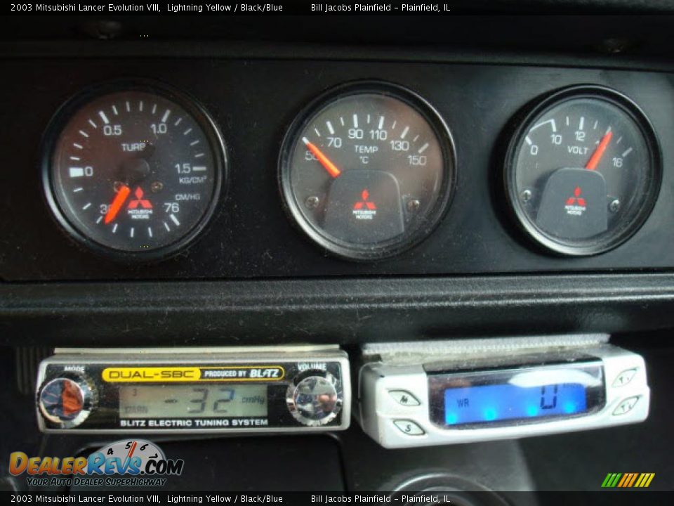 2003 Mitsubishi Lancer Evolution VIII Lightning Yellow / Black/Blue Photo #11