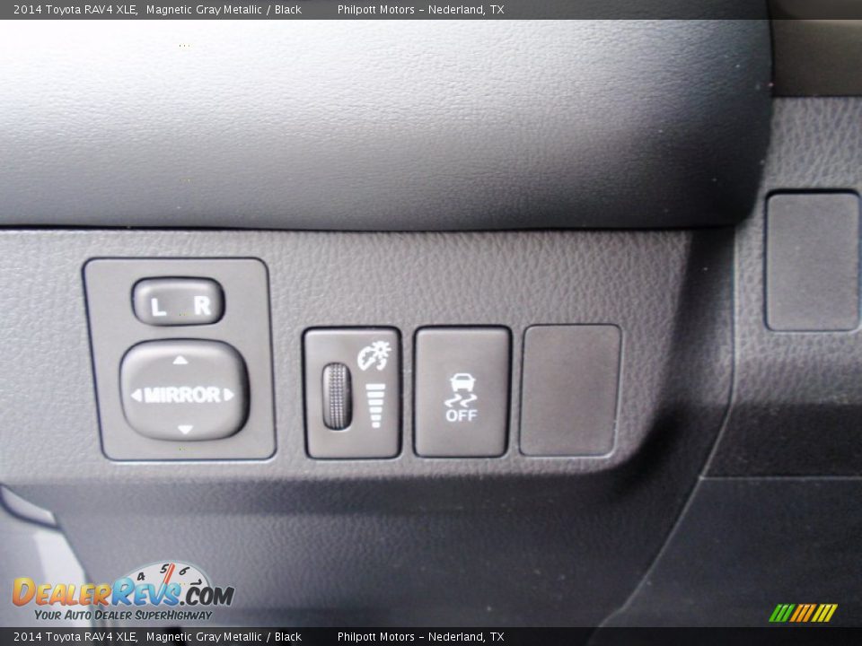 2014 Toyota RAV4 XLE Magnetic Gray Metallic / Black Photo #35