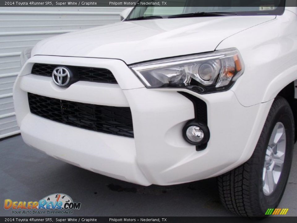 2014 Toyota 4Runner SR5 Super White / Graphite Photo #11