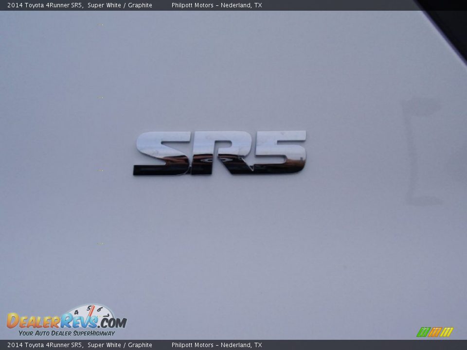 2014 Toyota 4Runner SR5 Super White / Graphite Photo #13