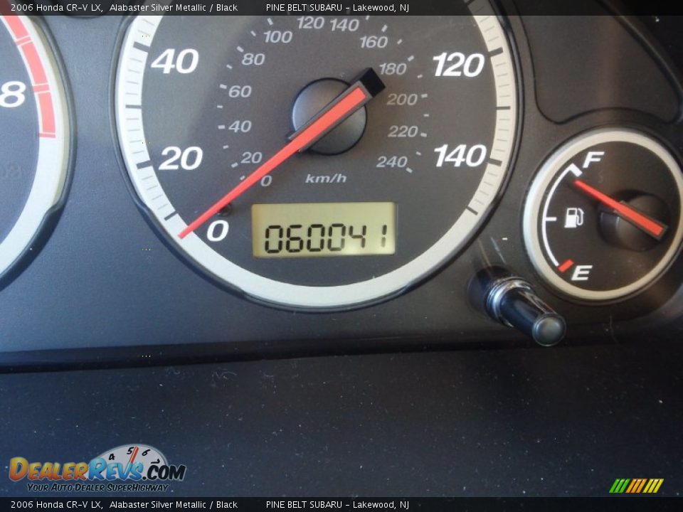 2006 Honda CR-V LX Alabaster Silver Metallic / Black Photo #23