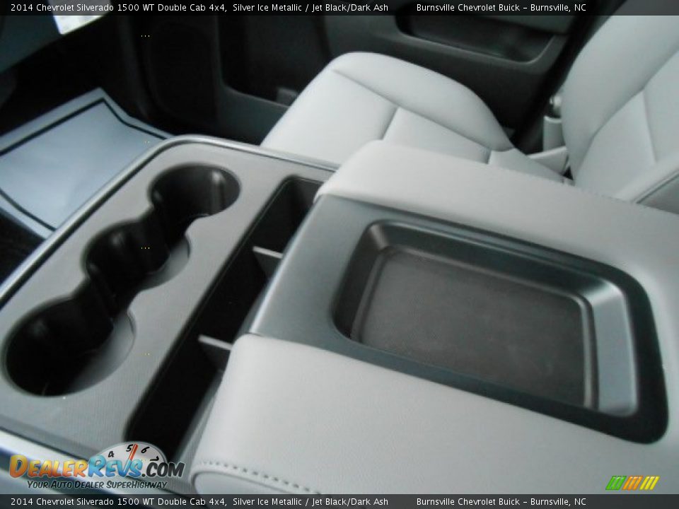 2014 Chevrolet Silverado 1500 WT Double Cab 4x4 Silver Ice Metallic / Jet Black/Dark Ash Photo #17