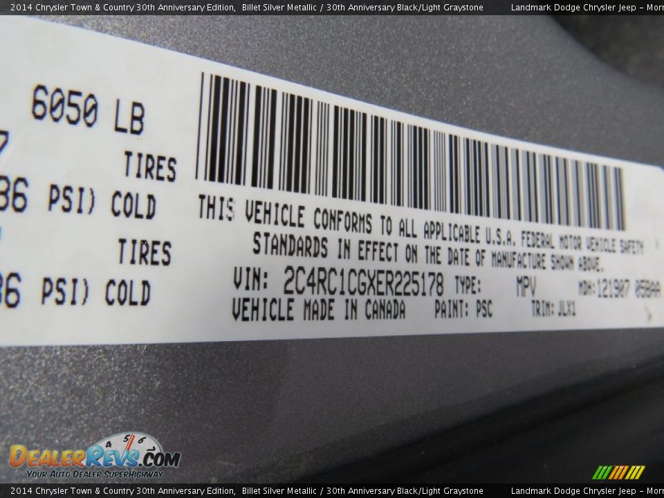 2014 Chrysler Town & Country 30th Anniversary Edition Billet Silver Metallic / 30th Anniversary Black/Light Graystone Photo #12