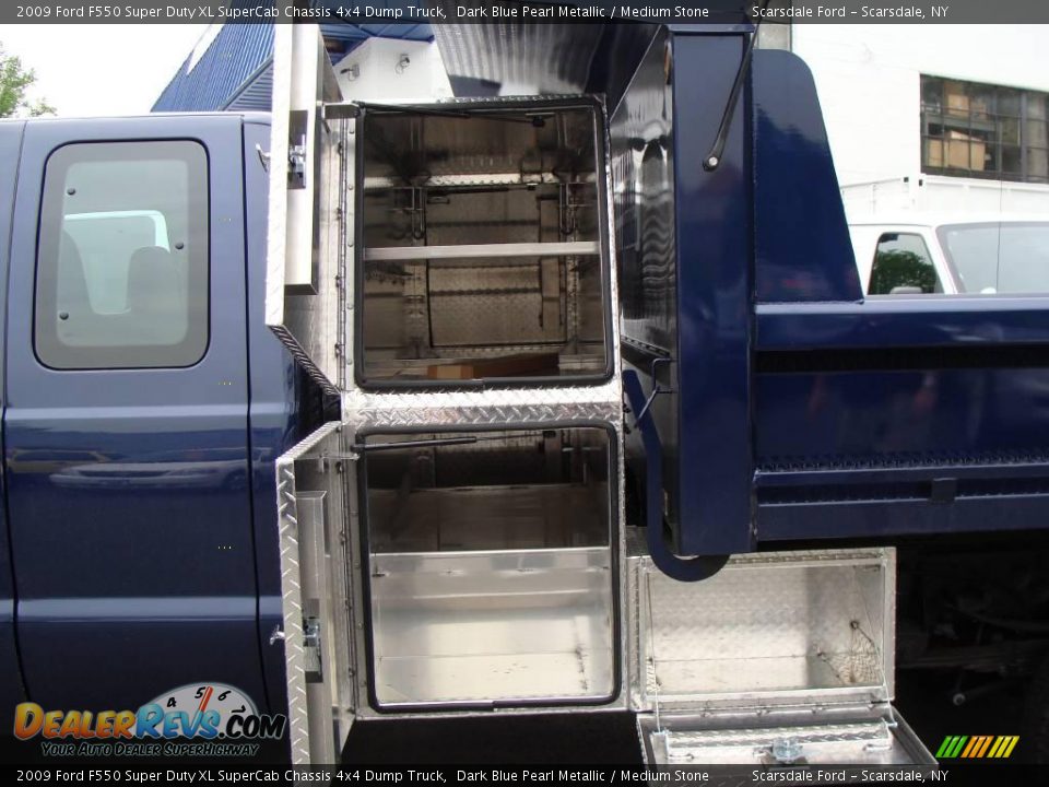 2009 Ford F550 Super Duty XL SuperCab Chassis 4x4 Dump Truck Dark Blue Pearl Metallic / Medium Stone Photo #11